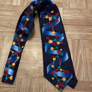 Roberto Cellini Tie DNA design